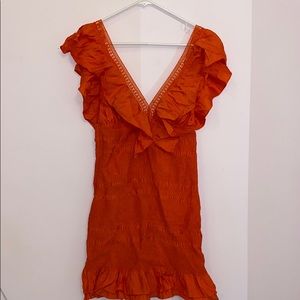 ⭐️Low V-Neck Ruffled Dress⭐️